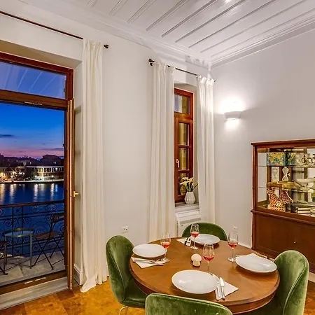 Domicilechania - Venetian Appartement La Canée