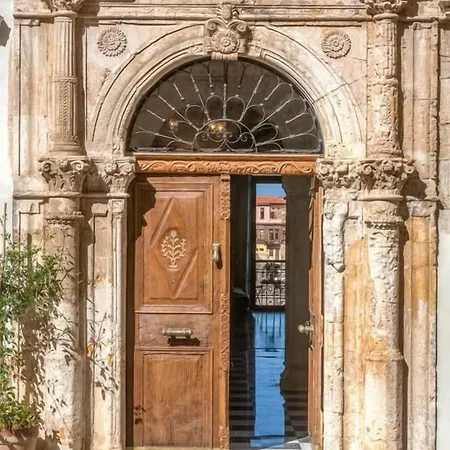 アパート Domicilechania - Venetian ハニア